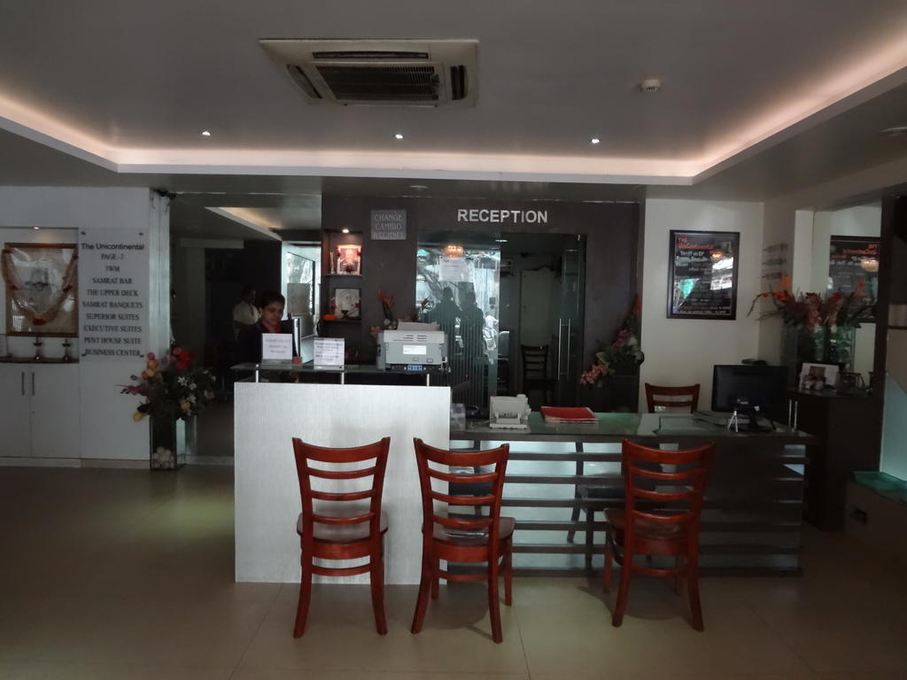 Hotel Samrat Мумбаи Экстерьер фото